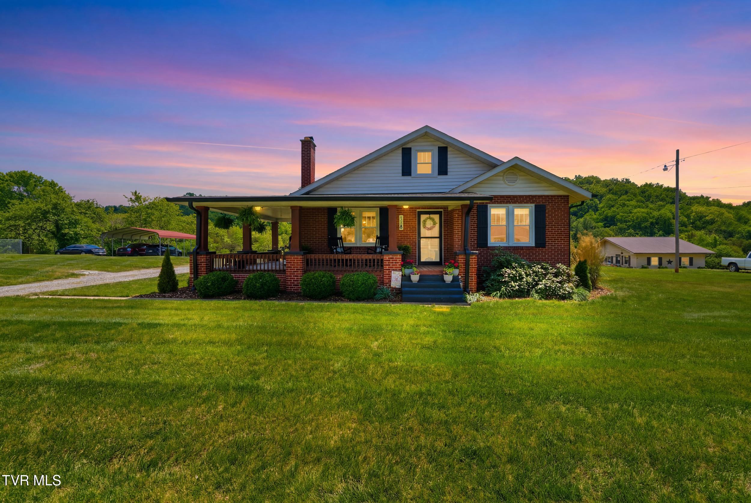 543 North Austin Springs Road Piney Flats, TN 37686 - Photo 1 of 48 1_dsc07378_twilight_3a210603