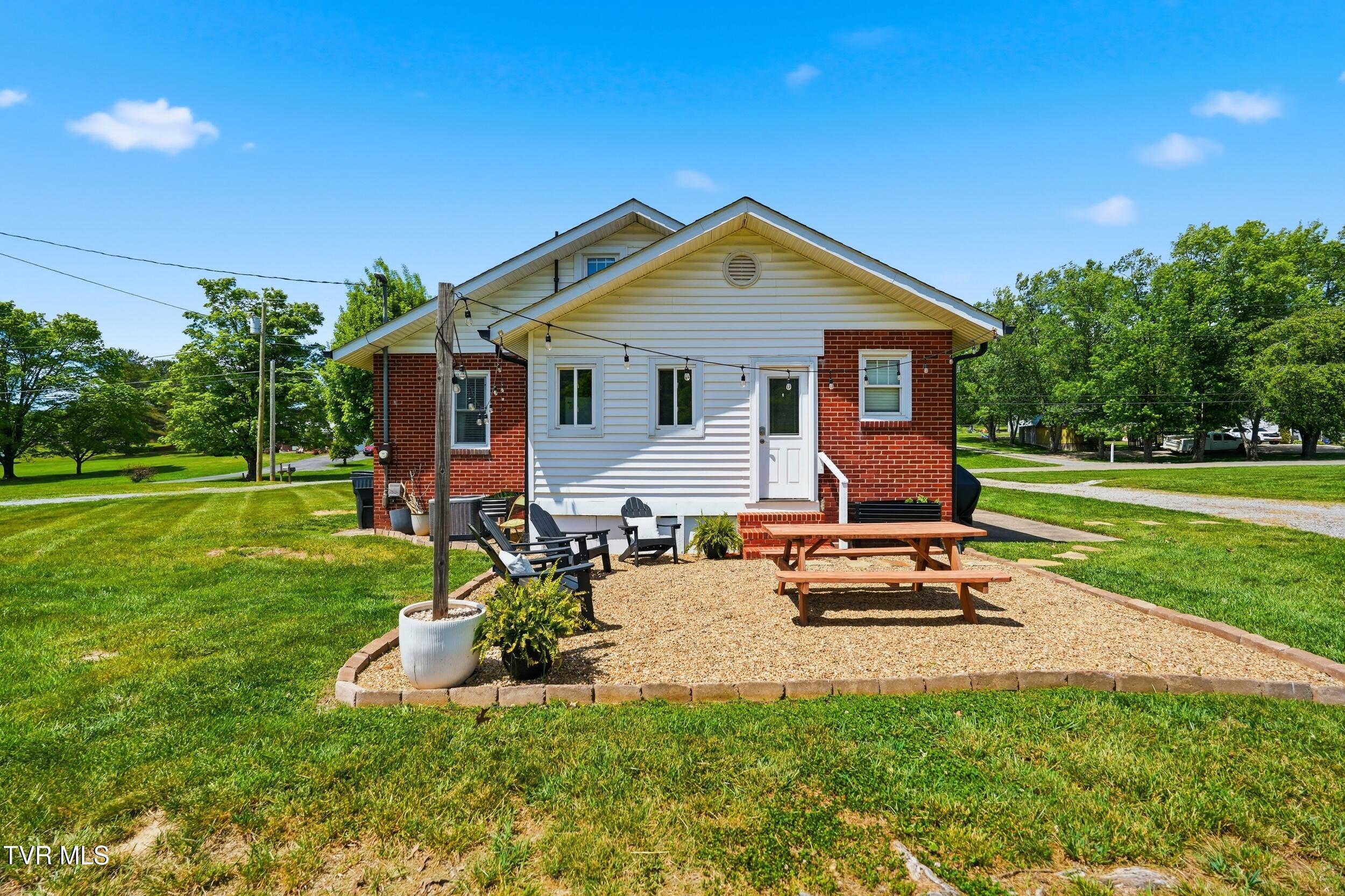 543 North Austin Springs Road Piney Flats, TN 37686 - Photo 39 of 48 39_dsc07514