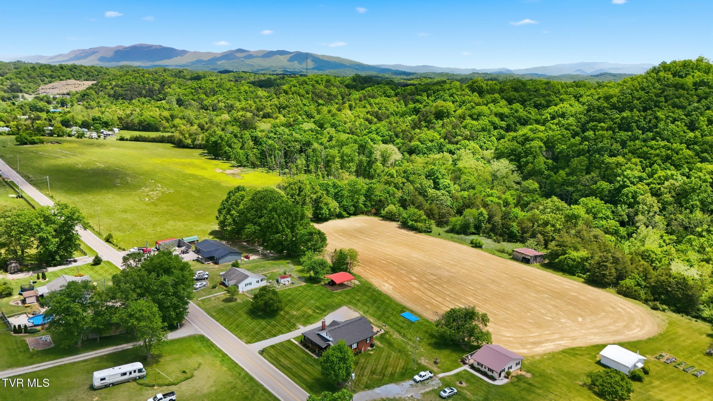 543 North Austin Springs Road Piney Flats, TN 37686 - Photo 45 of 48 45_dji_20260430133410_0524_d