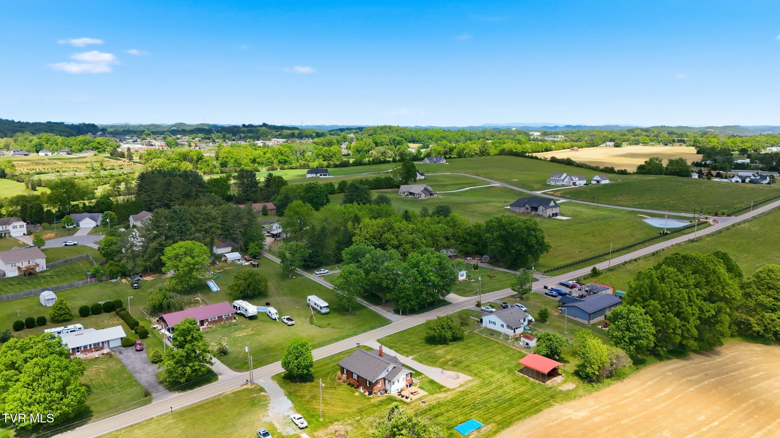 543 North Austin Springs Road Piney Flats, TN 37686 - Photo 48 of 48 48_dji_20260430133554_0528_d