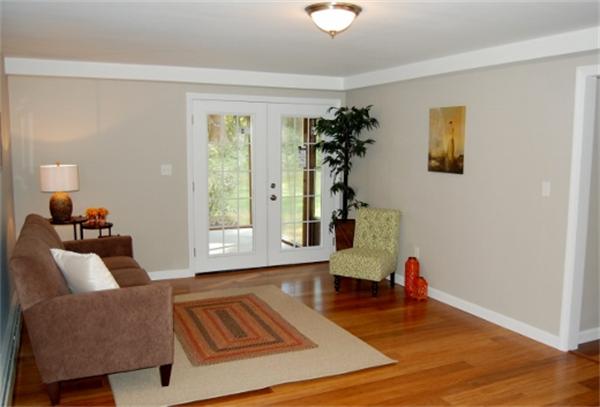 27 Terri Road Framingham, MA 01701 - Photo 12 of 25