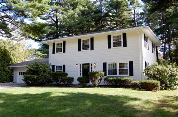 27 Terri Road Framingham, MA 01701 - Photo 2 of 25