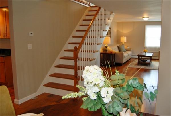 27 Terri Road Framingham, MA 01701 - Photo 6 of 25