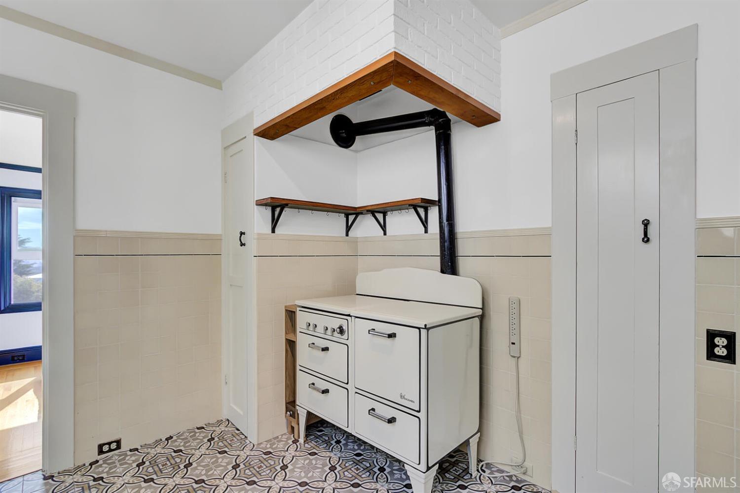 3927 Clement Street San Francisco, CA 94121 - Photo 25 of 72