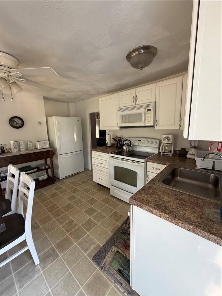 9 William Sisson Road Little Compton, RI 02837 - Photo 5 of 18 Gallery Image 5