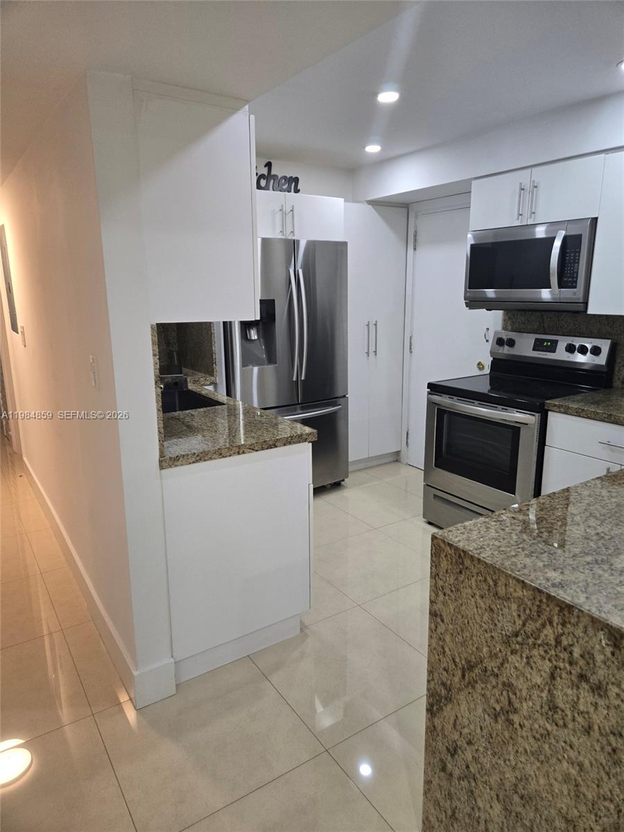 13700 Southwest 62nd Street, Unit 222 Miami, FL 33183 - Photo 6 of 11