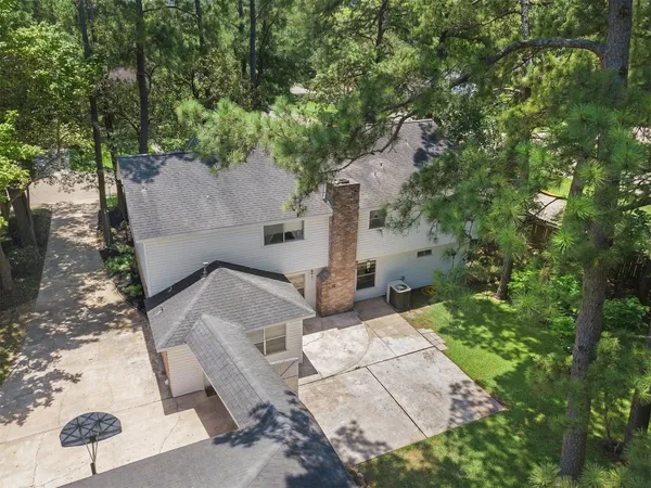 $2,850 | 8218 Oak Moss Drive, Spring, TX 77379