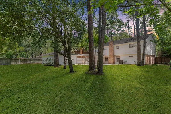 $2,850 | 8218 Oak Moss Drive, Spring, TX 77379