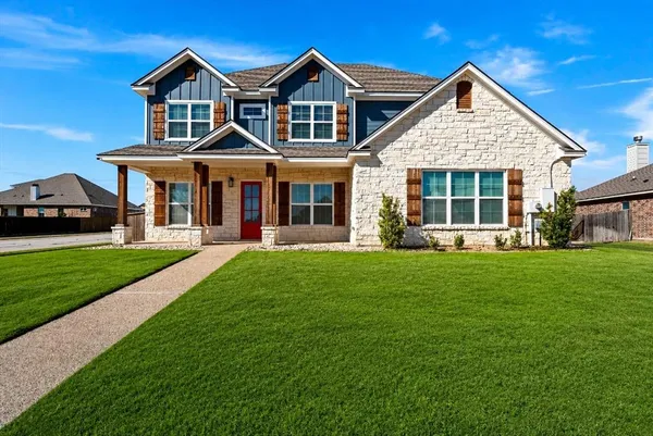 $575,000 | 10053 Wildberry Drive, Waco, TX 76712