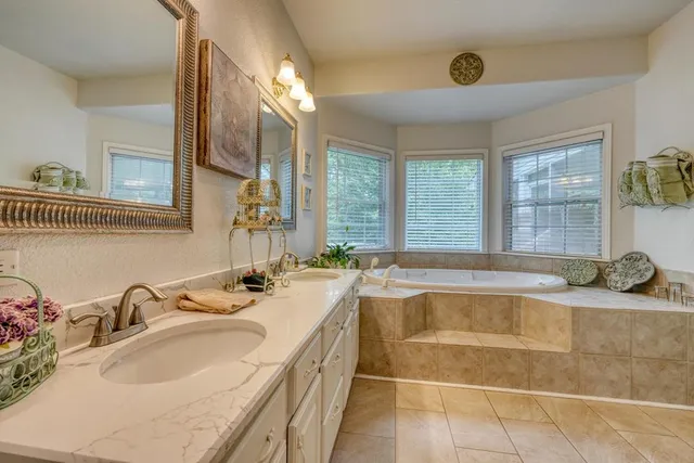 $559,999 | 162 Grandview Drive, Young Harris, GA 30582