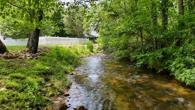 $559,999 | 162 Grandview Drive, Young Harris, GA 30582