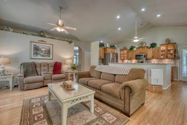 $559,999 | 162 Grandview Drive, Young Harris, GA 30582