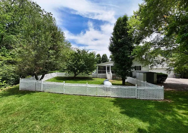 $559,999 | 162 Grandview Drive, Young Harris, GA 30582