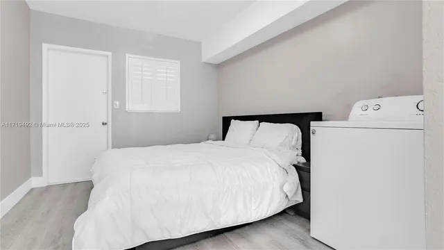 $1,850 | 4201 Indian Creek Drive, Unit 4, Miami Beach, FL 33140