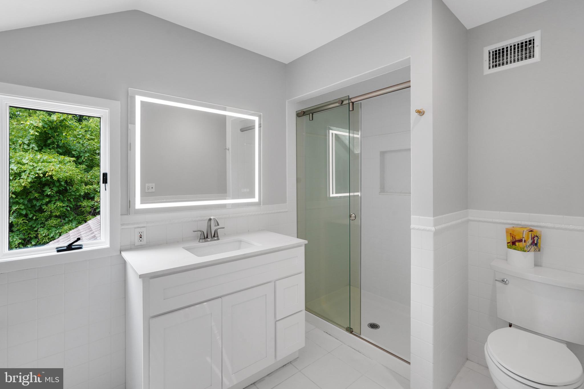 4495 Province Line Road Princeton, NJ 08540 - Photo 24 of 35 Primary Bath