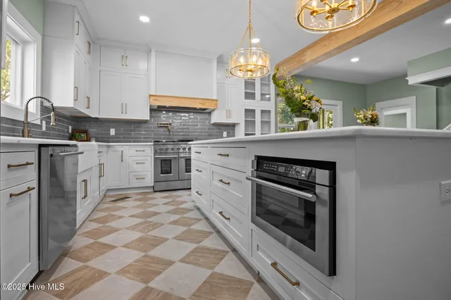 $1,199,900 | 620 West 2nd Street, Washington, NC 27889