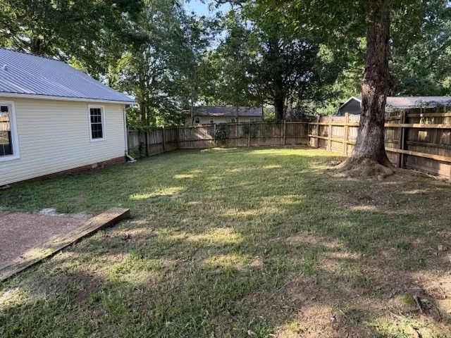 $1,695 | 446 Treetop Trail, Lawrenceburg, TN 38464