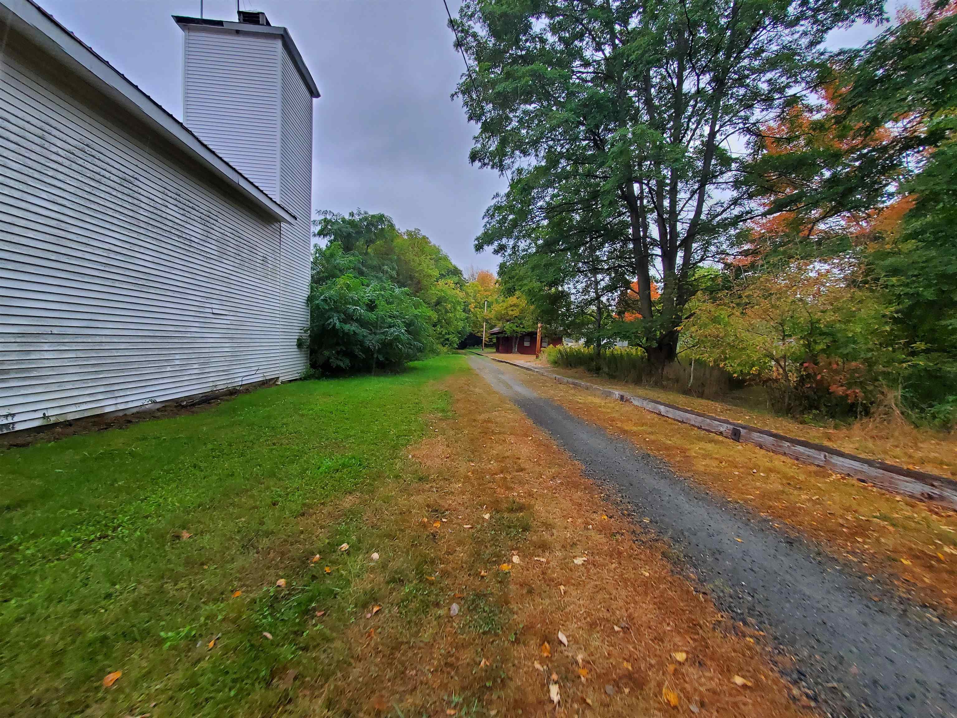 25 Union Street Enfield, NH 03748 - Photo 4 of 9