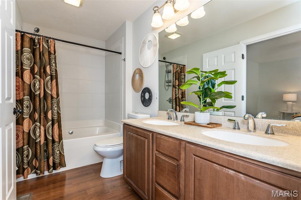 427 East Donnewald Street Worden, IL 62097 - Photo 20 of 33