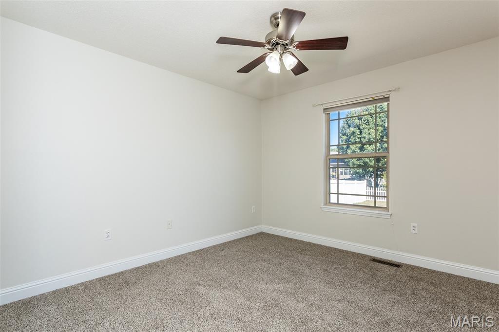 427 East Donnewald Street Worden, IL 62097 - Photo 24 of 33