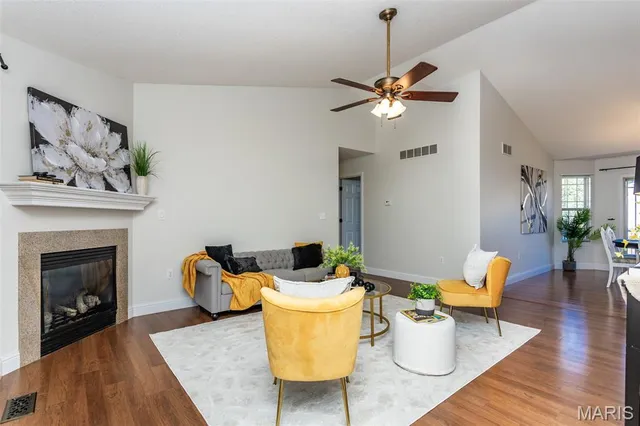 $279,900 | 427 East Donnewald Street, Worden, IL 62097