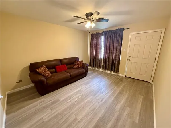 $1,600 | 399 Fir Street, Laplace, LA 70068