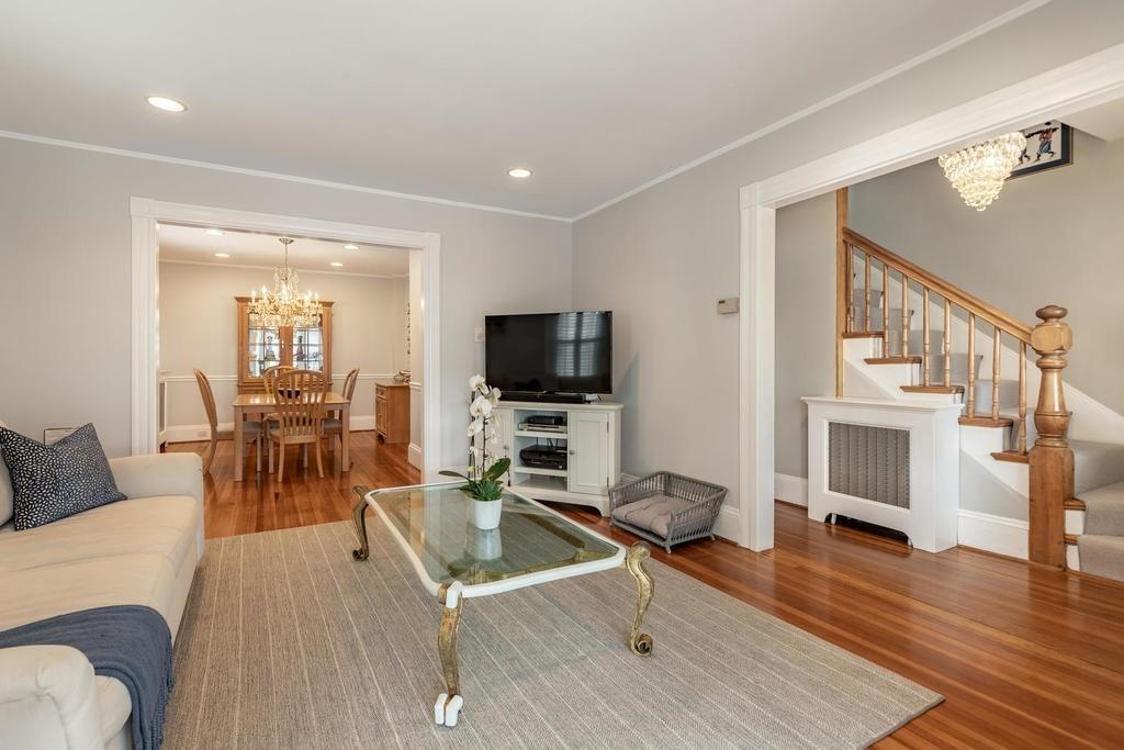 25 Lodge Road Swampscott, MA 01907 - Photo 3 of 26 Gallery Image 3