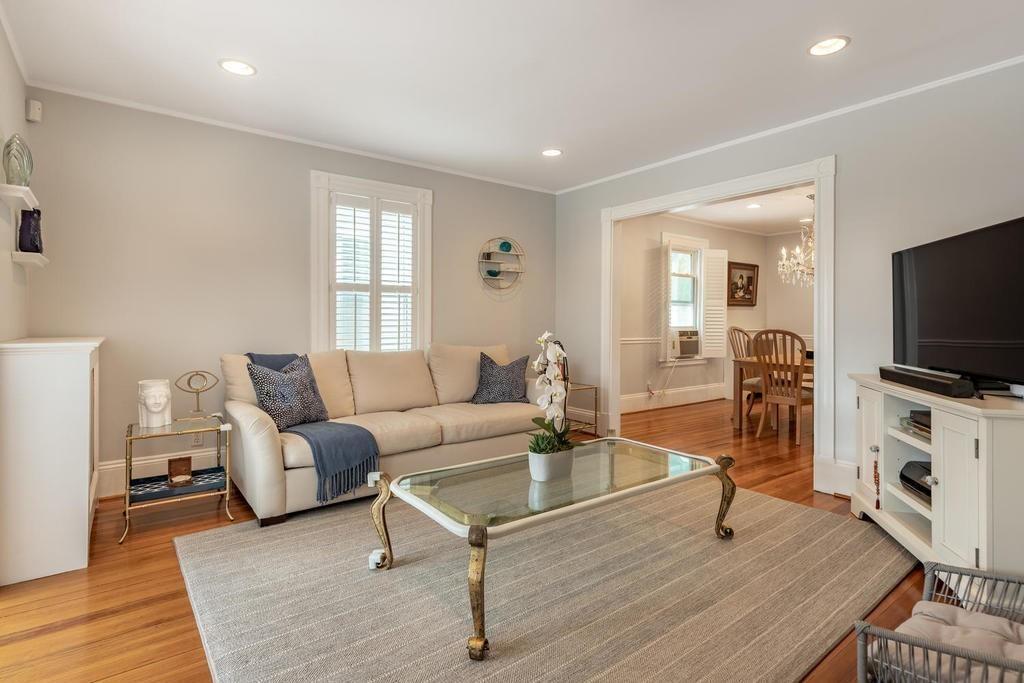 25 Lodge Road Swampscott, MA 01907 - Photo 5 of 26 Gallery Image 5