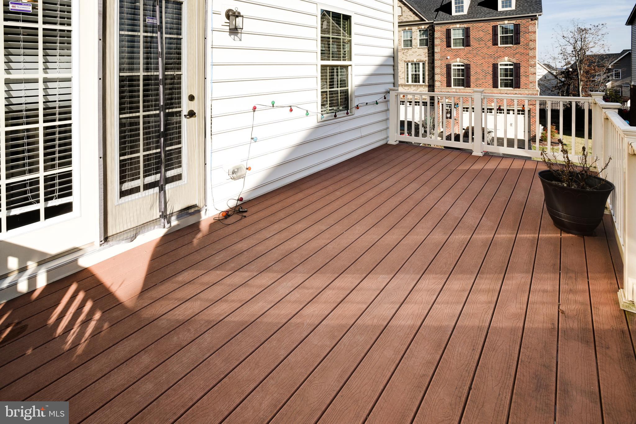 14301 Ridge View Lane Laurel, MD 20707 - Photo 15 of 41 Deck off the 2nd Floor