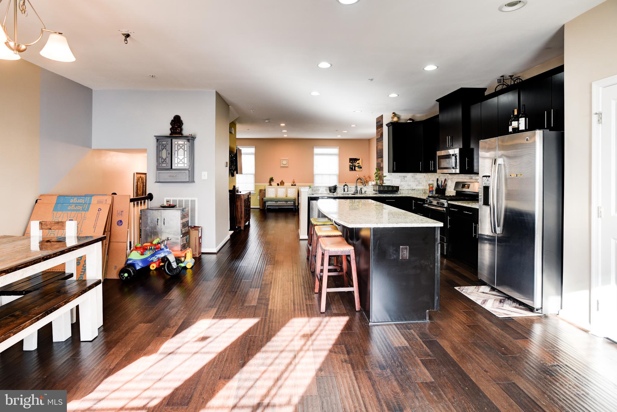 14301 Ridge View Lane Laurel, MD 20707 - Photo 4 of 41 Main Level- Kitchen