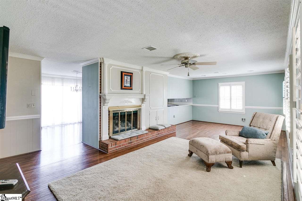 314 Tot Howell Road Greer, SC 29651 - Photo 13 of 36