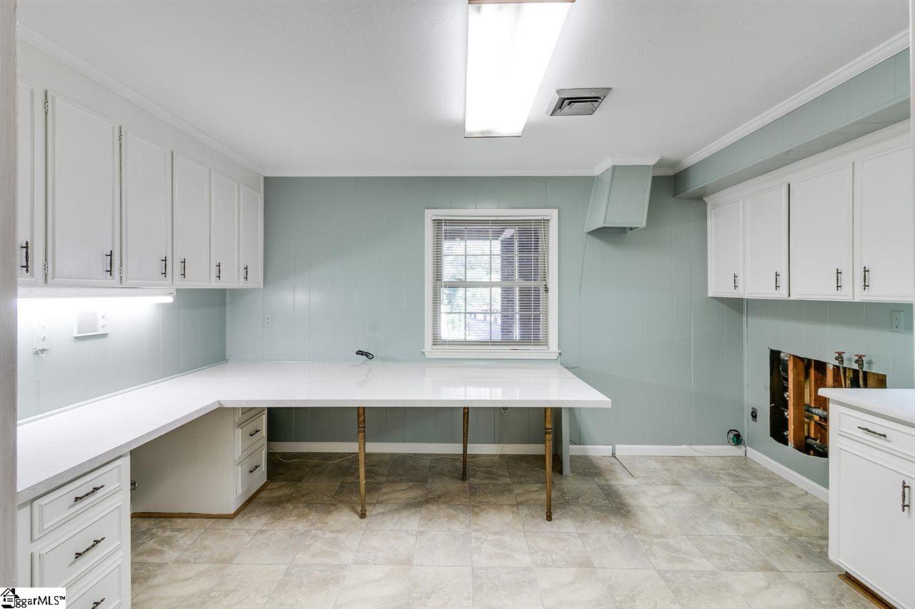314 Tot Howell Road Greer, SC 29651 - Photo 33 of 36