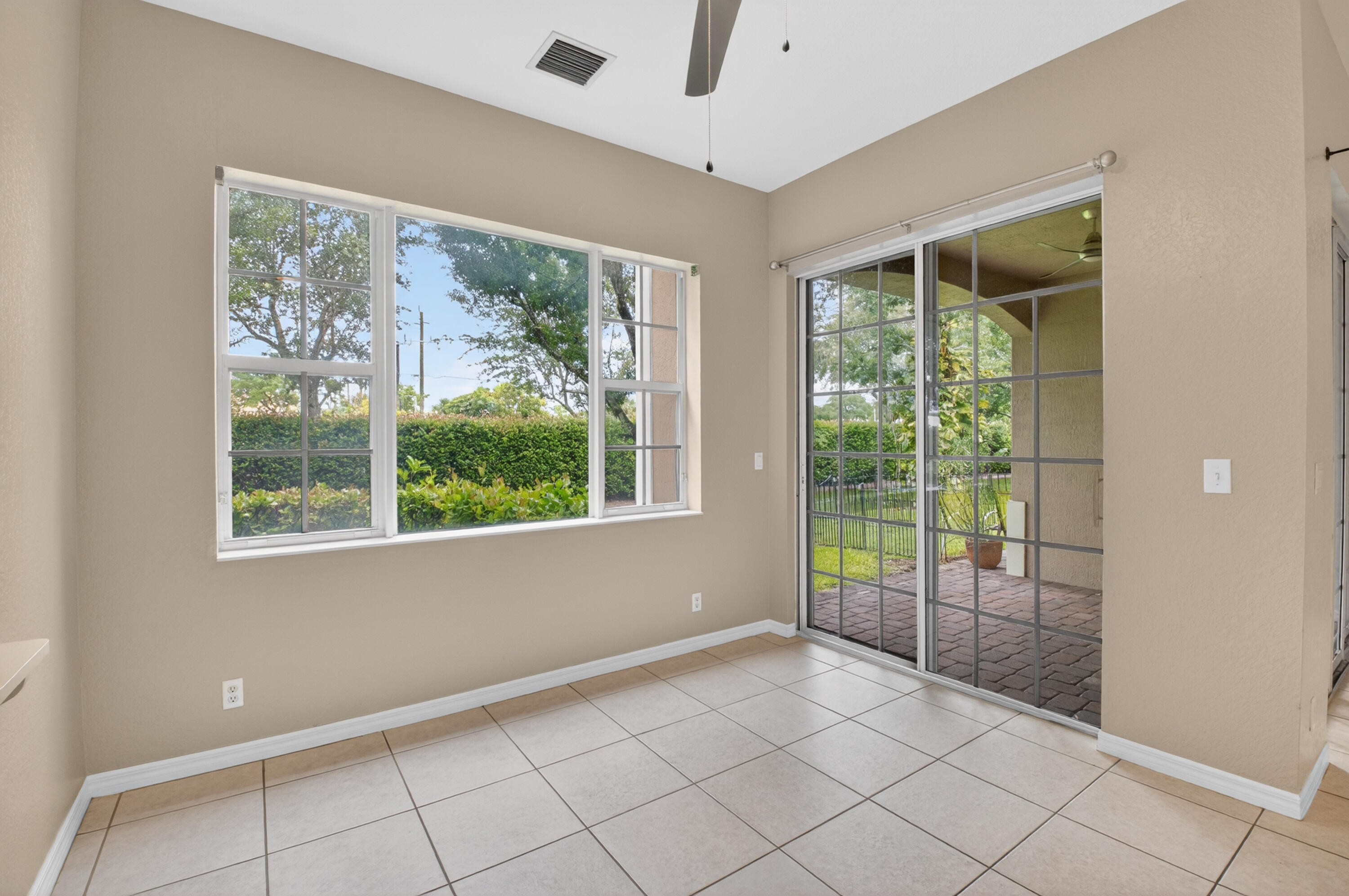51 Lancaster Road Boynton Beach, FL 33426 - Photo 12 of 61 DSC_8853