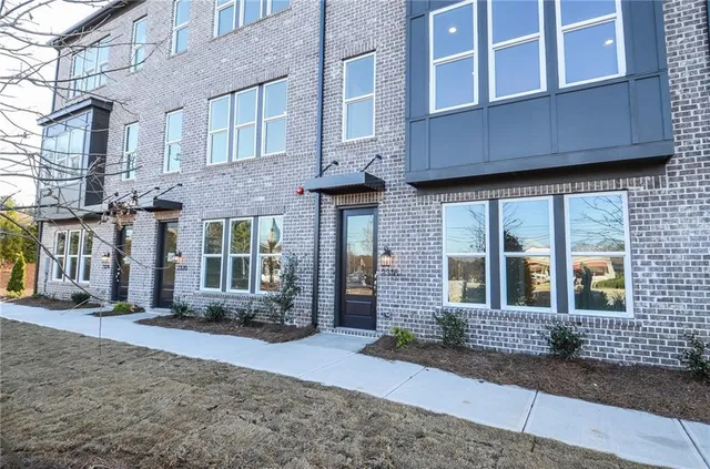 $4,000 | 2316 Mockernut Trail, Smyrna, GA 30080