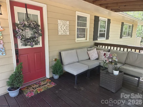 $995,000 | 502 Long Shoals Road, Arden, NC 28704