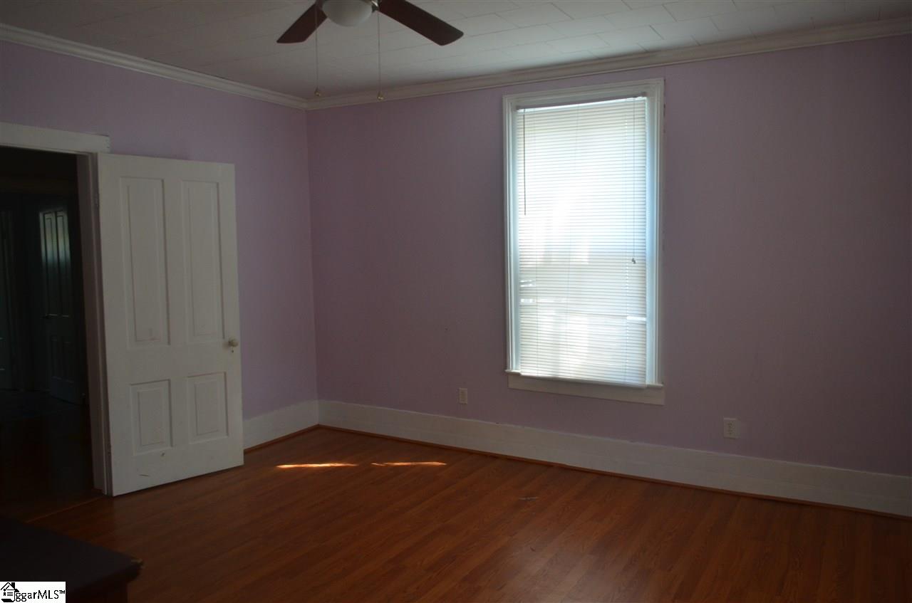 11 Maddox Bridge Road Donalds, SC 29638 - Photo 5 of 34 Gallery Image 5