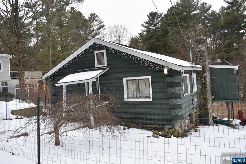 71 Dockerty Hollow Road West Milford, NJ 07480 - Photo 1 of 4