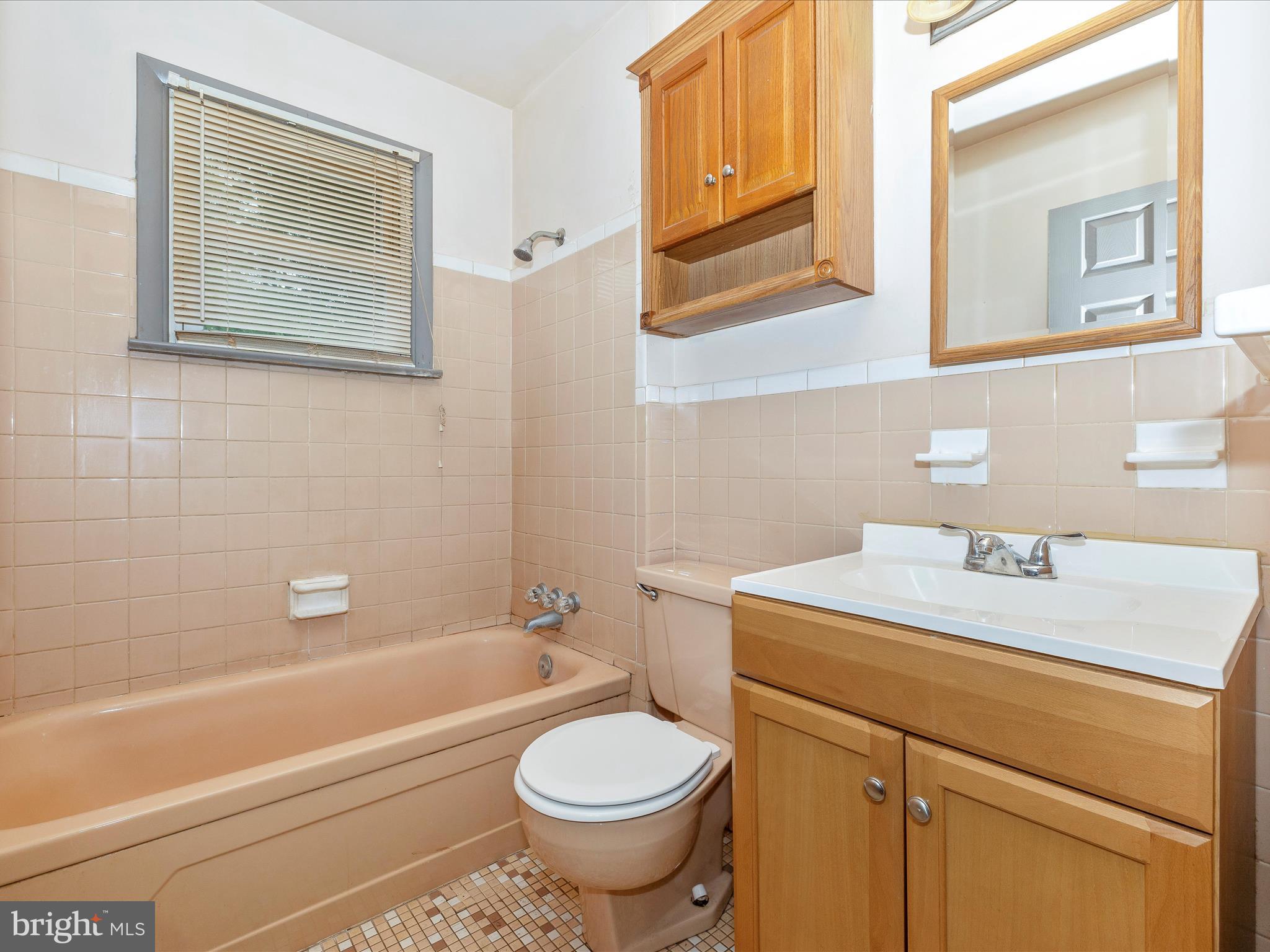 3 Mountain View Circle Thurmont, MD 21788 - Photo 46 of 64 In-Law Suite Bathroom