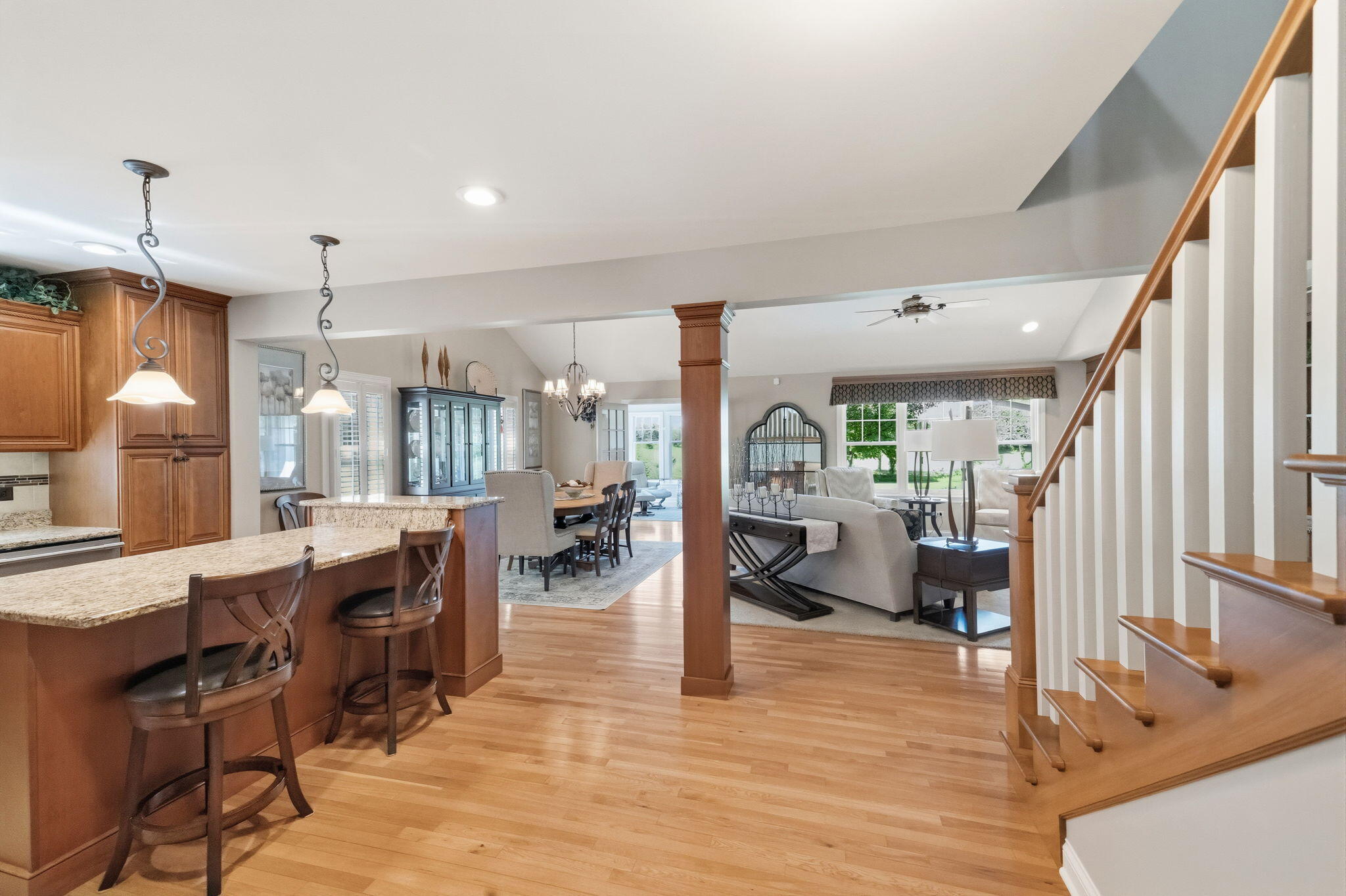 1018 Sterling Court Crown Point, IN 46307 - Photo 10 of 44 2048x1365