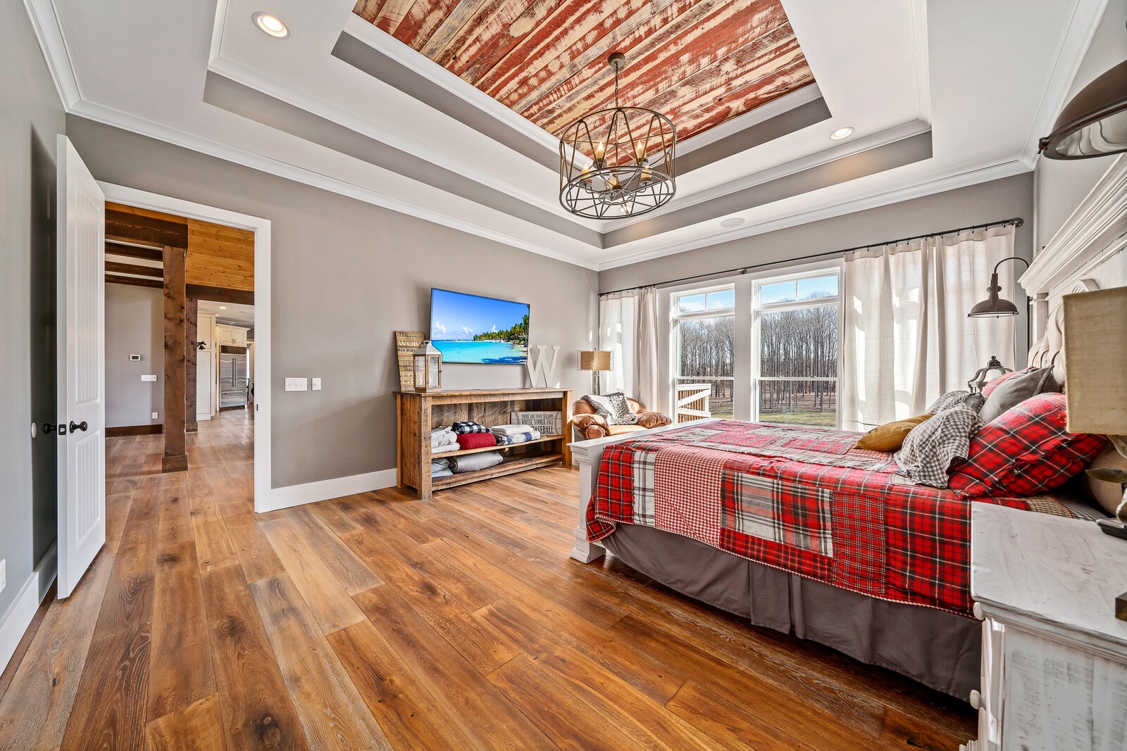 4250 Moss Road Baxter, TN 38544 - Photo 49 of 69 a bed room with a bed and a large window