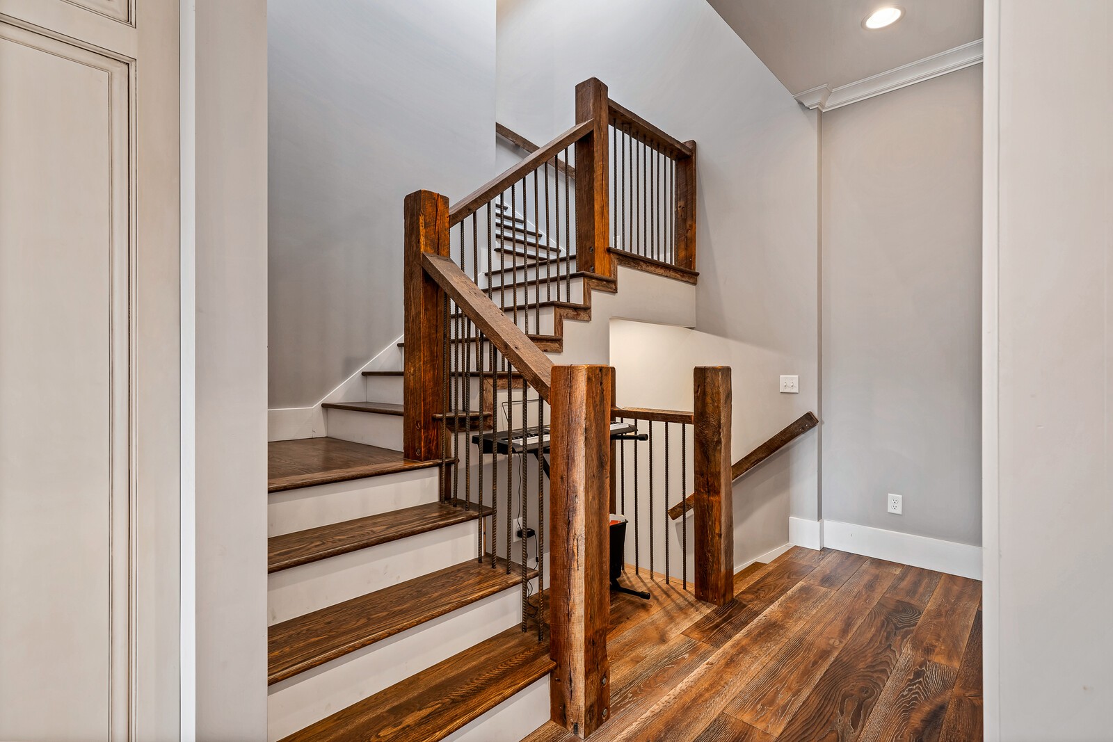4250 Moss Road Baxter, TN 38544 - Photo 63 of 69 a view of entryway and hall with wooden floor