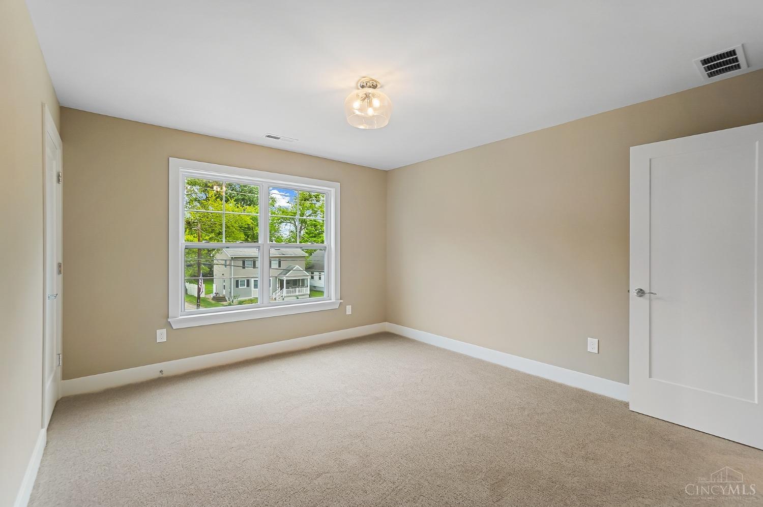 4543 Cooper Road Cincinnati, OH 45242 - Photo 36 of 54