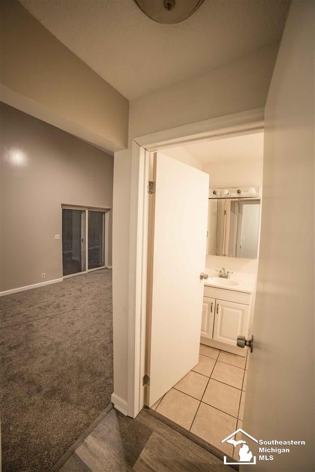 10053 Telegraph Road Erie, MI 48133 - Photo 5 of 22 31363070-4.JPG