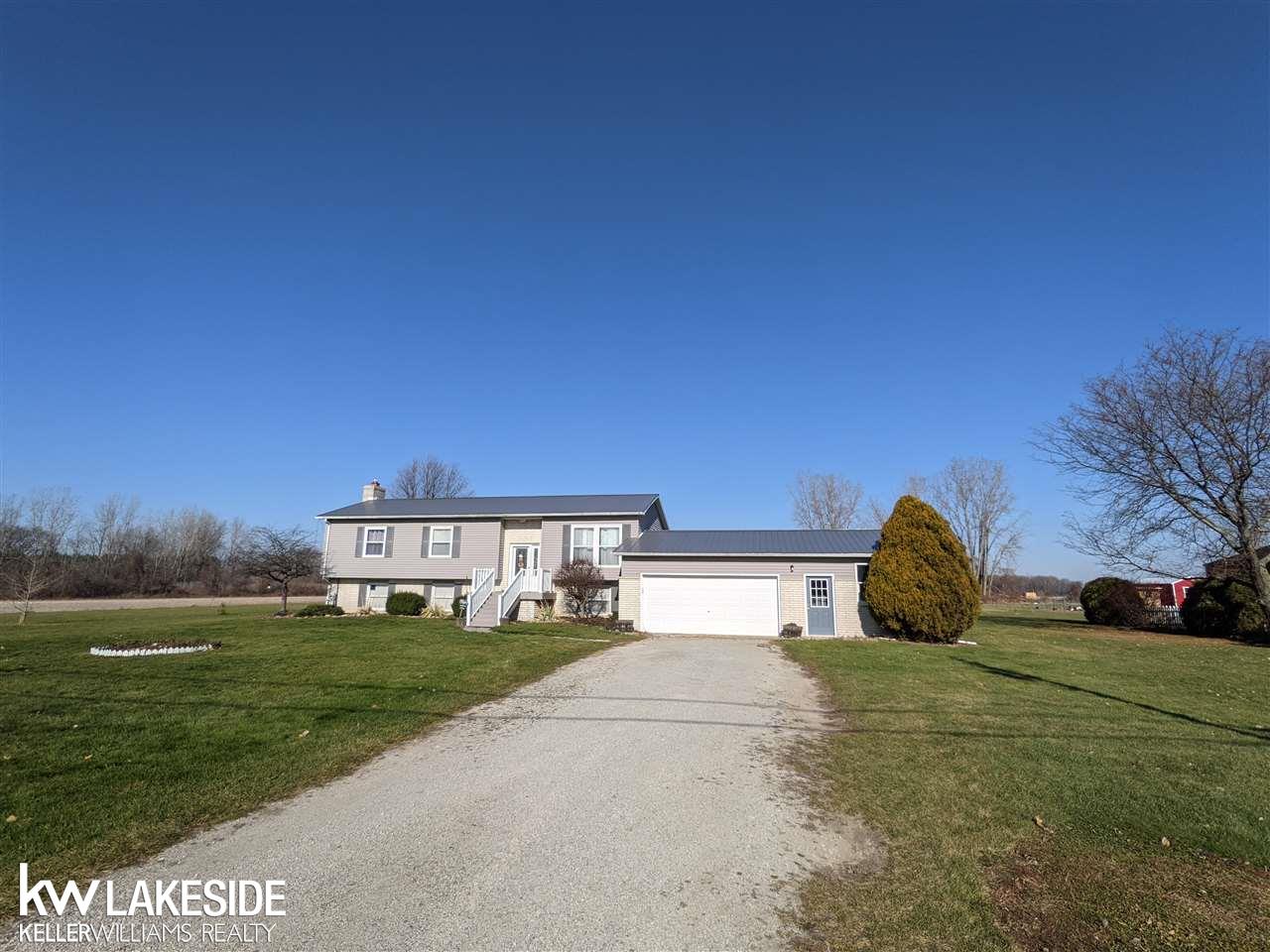 14840 Hough Road Allenton, MI 48002 - Photo 2 of 17 50029691-1.JPG