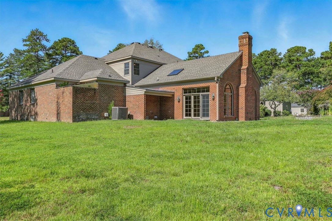 11701 Johnson Road Petersburg, VA 23805 - Photo 36 of 37 a front view of house with yard