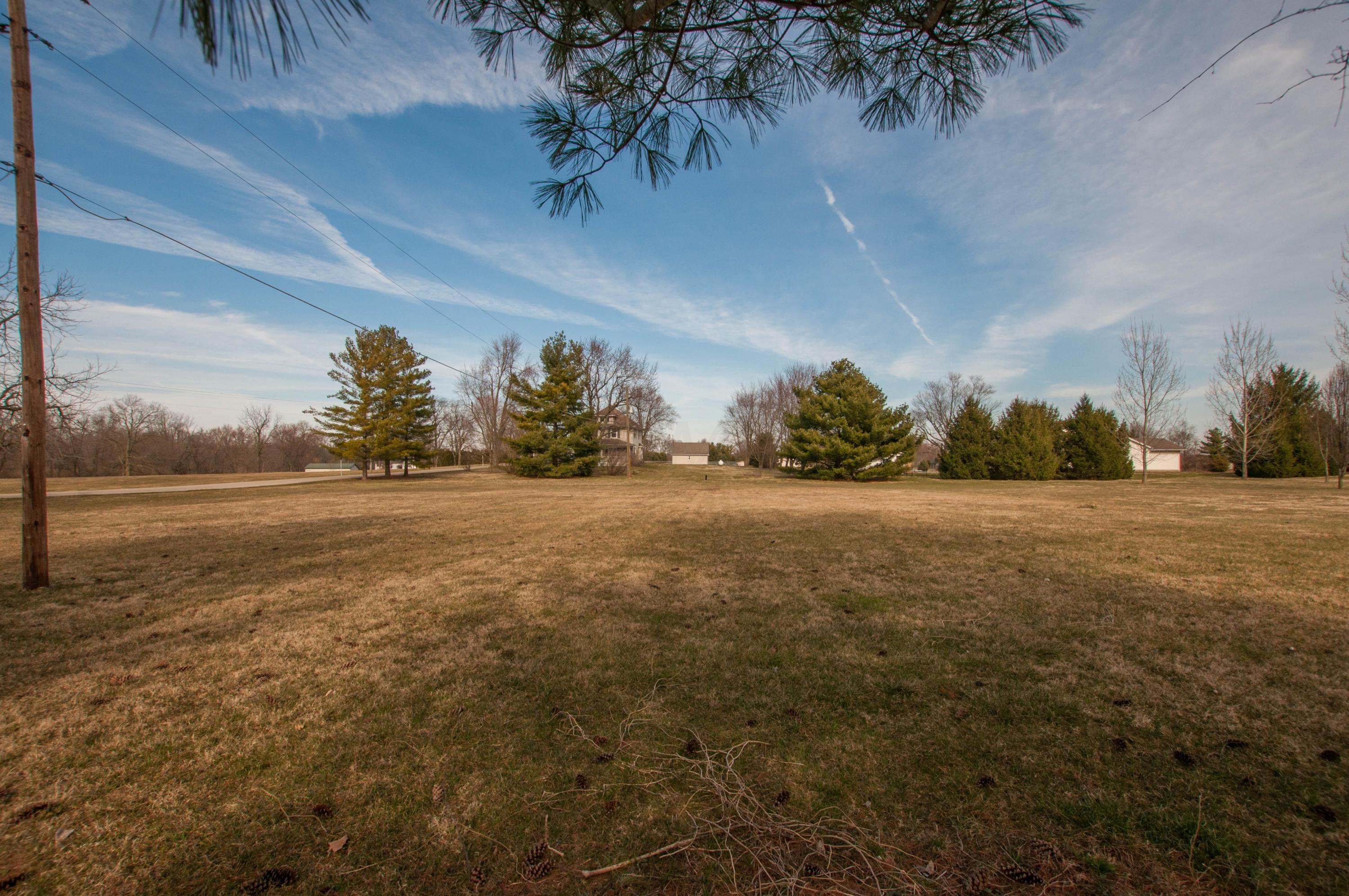 1181 Spring Valley Road London, OH 43140 - Photo 25 of 53 Gallery Image 25