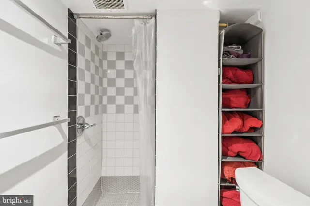 $787,000 | 4410 Underwood Street, University Park, MD 20782