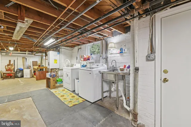 $787,000 | 4410 Underwood Street, University Park, MD 20782