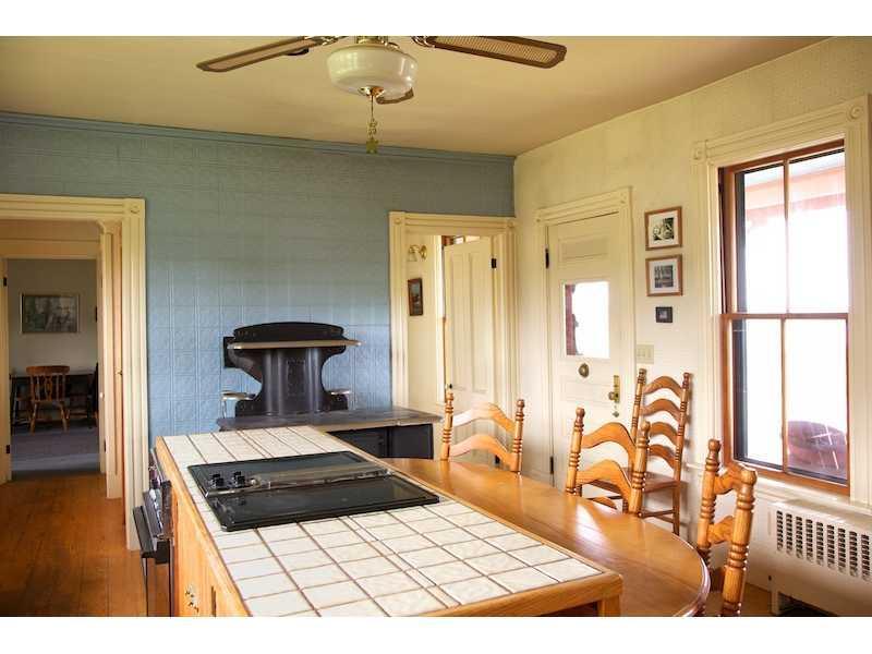747 River Road Cushing, ME 04563 - Photo 12 of 35 Kitchen.
