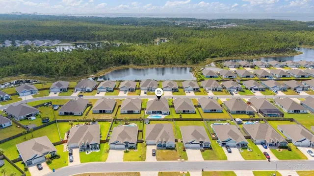$699,900 | 6278 Jenks Drive, Gulf Breeze, FL 32563
